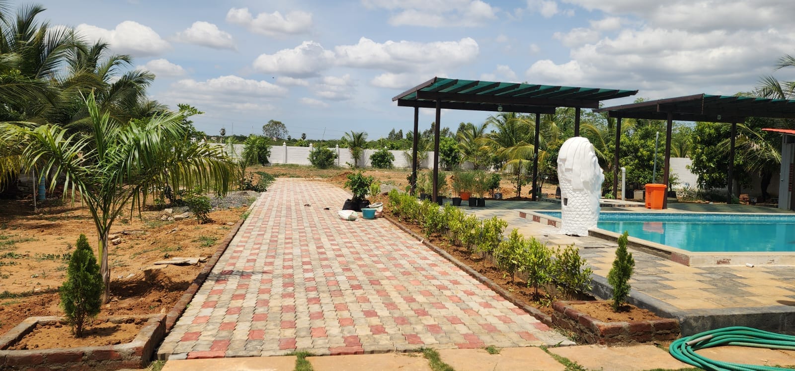Vasantha Vilasam - Tap to explore photos