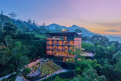 The Saray Munnar by VOYE HOMES