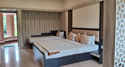 Hill View Hotel & Resort Room Type - TRIPLE BED FAMILY ROOM