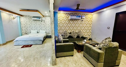 Hotel Jalsha Room Type - Suite Room