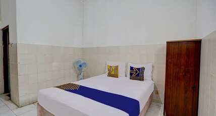 Hotel O Homestay Kedamean Room Type - SPOT ON NON AC double