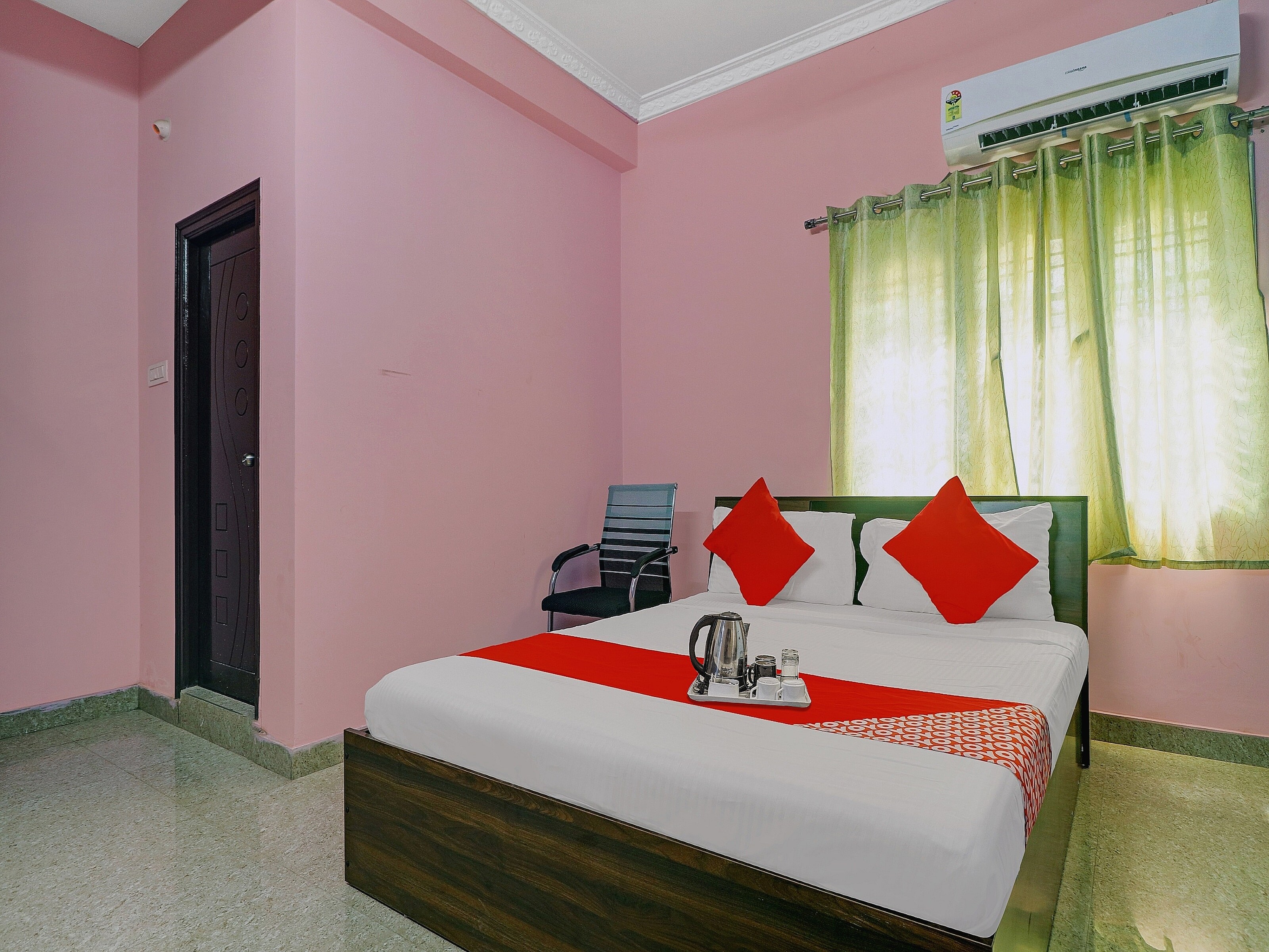 Hotel O S V Residency Kajaguda Near Gachibowli - Tap to explore photos