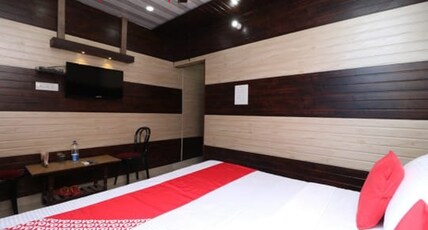 Hotel Krishna Room Type - AC Room