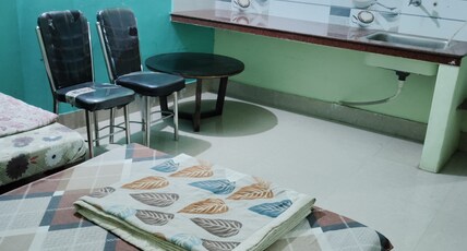 Shree Krishna Yatri Nivas Room Type - Bedroom 105