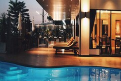 Golden Foyer Suvarnabhumi Airport