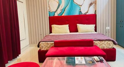 The Casa Stay | DLF MyPad Room Type - The Grand Vellum 