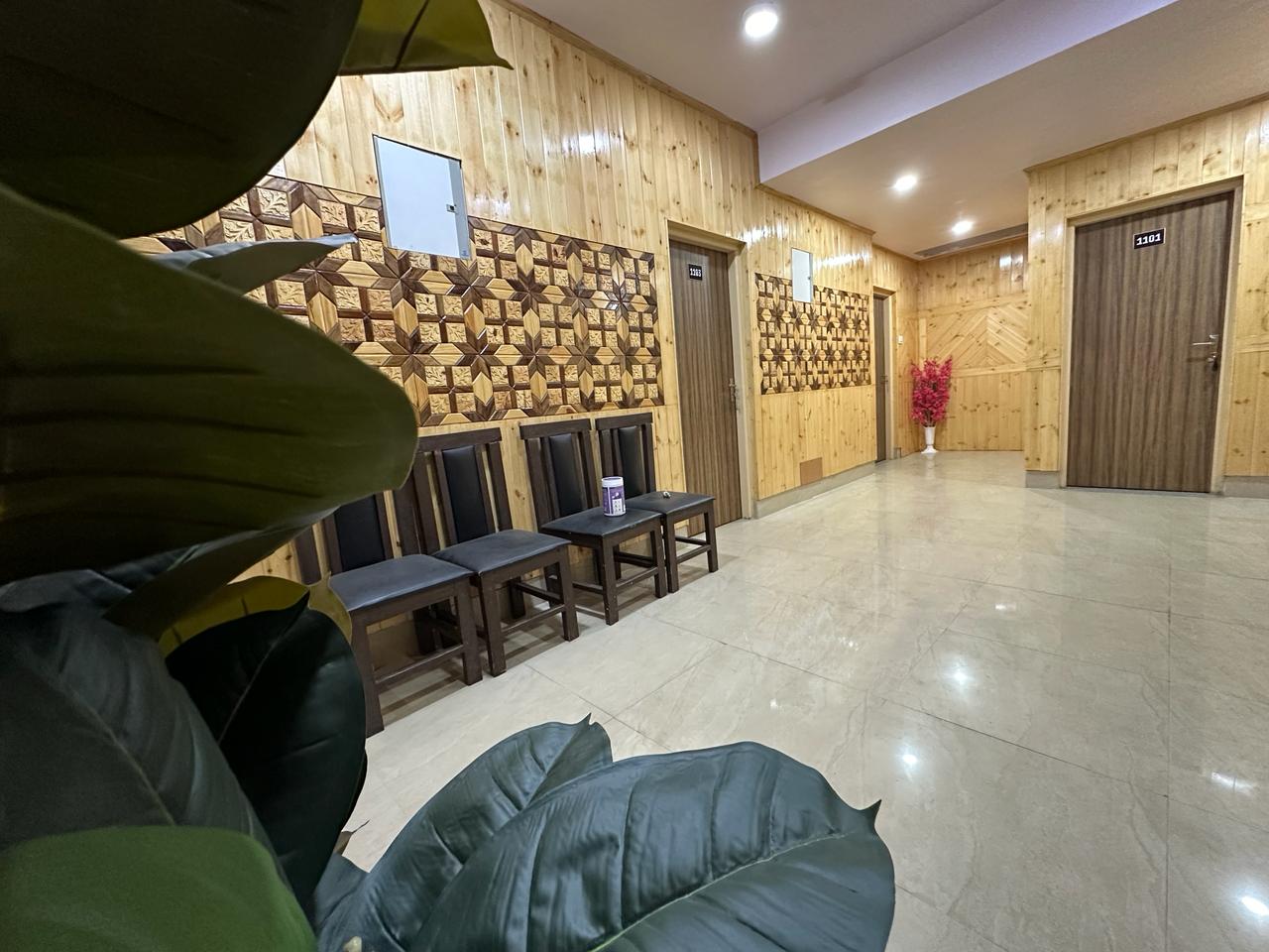 Scintillate Inn Srinagar - Tap to explore photos
