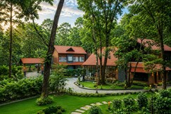 FERN VALLEY ATHIRAPPILLY
