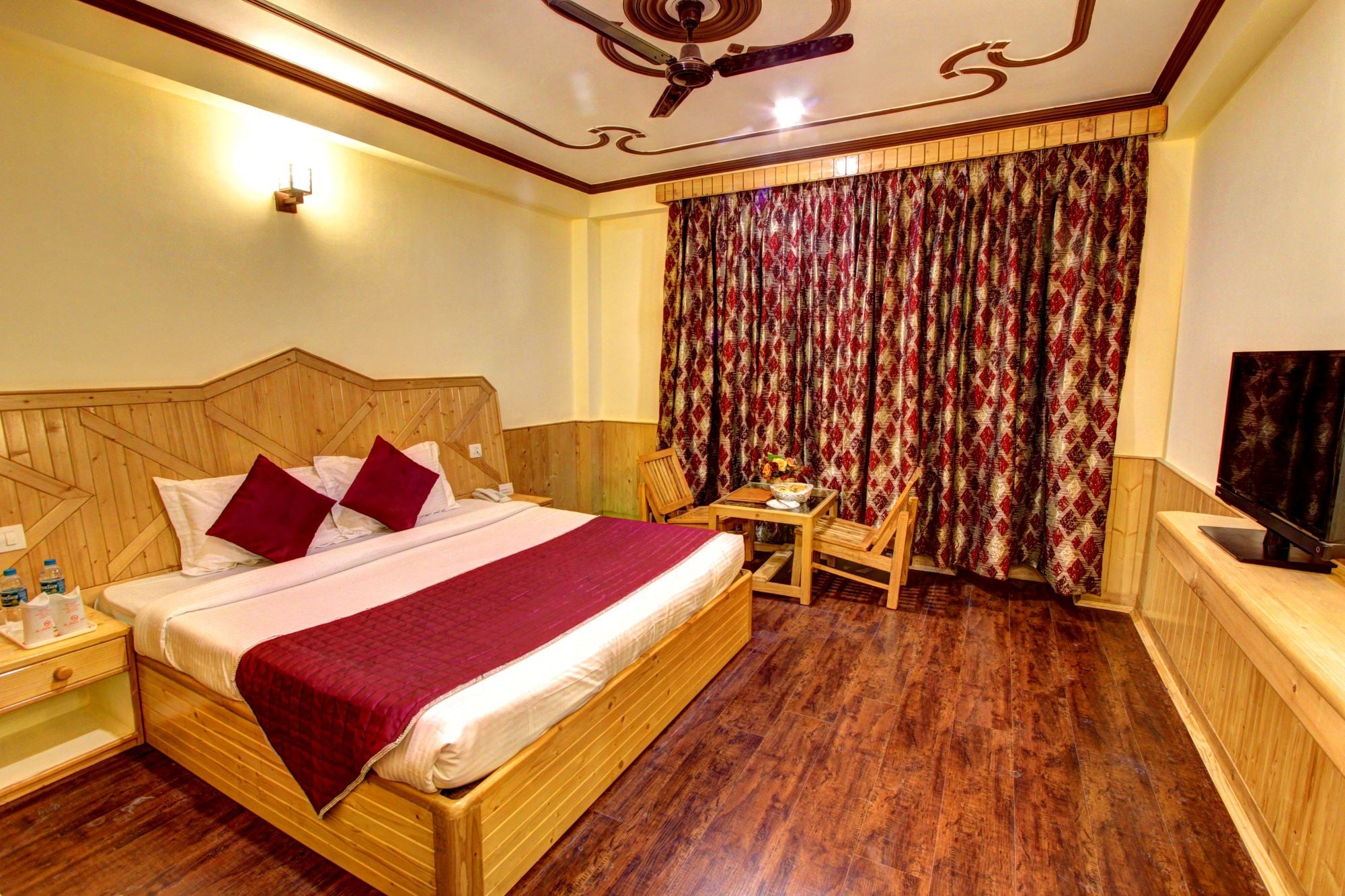 Holiday BnB Manali - Tap to explore photos