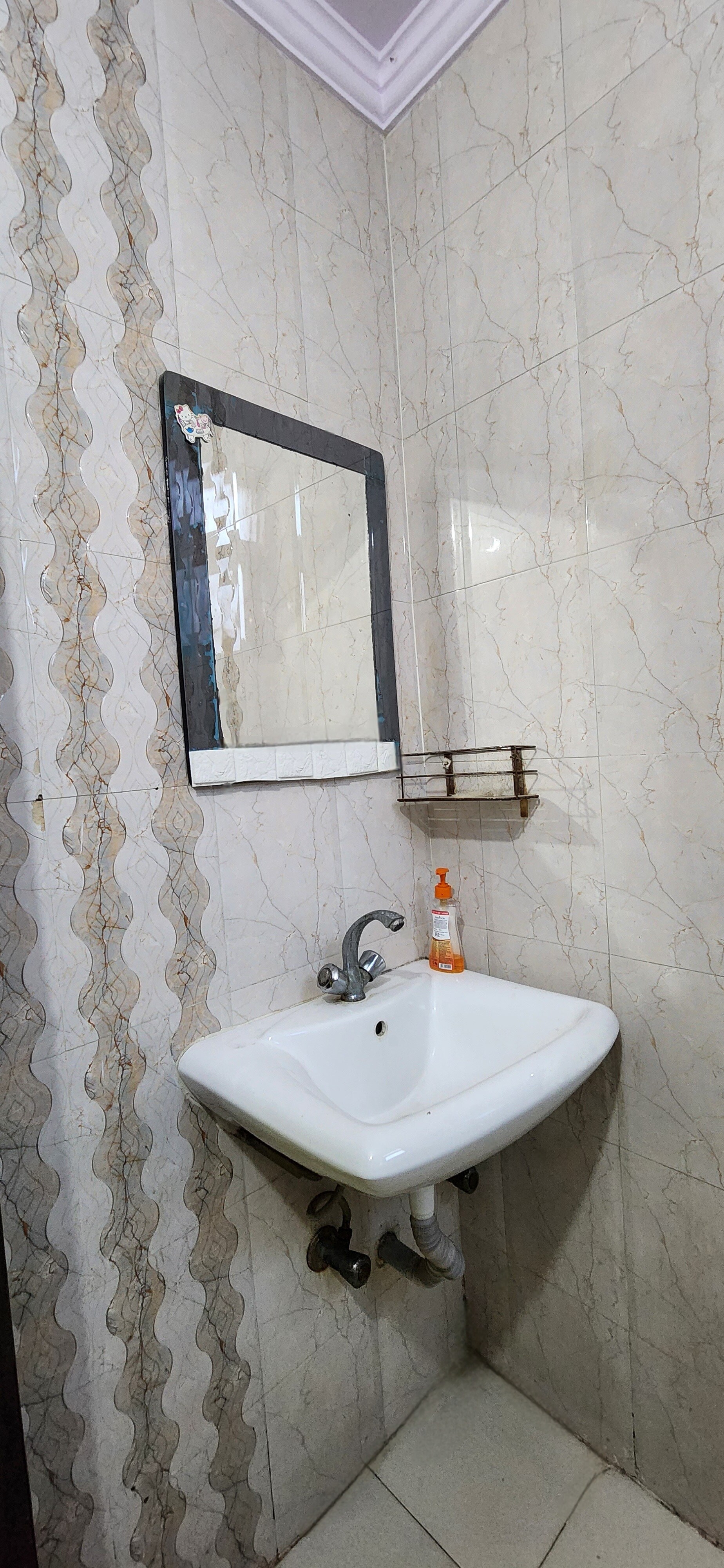 Serenity Homestay - Tap to explore photos