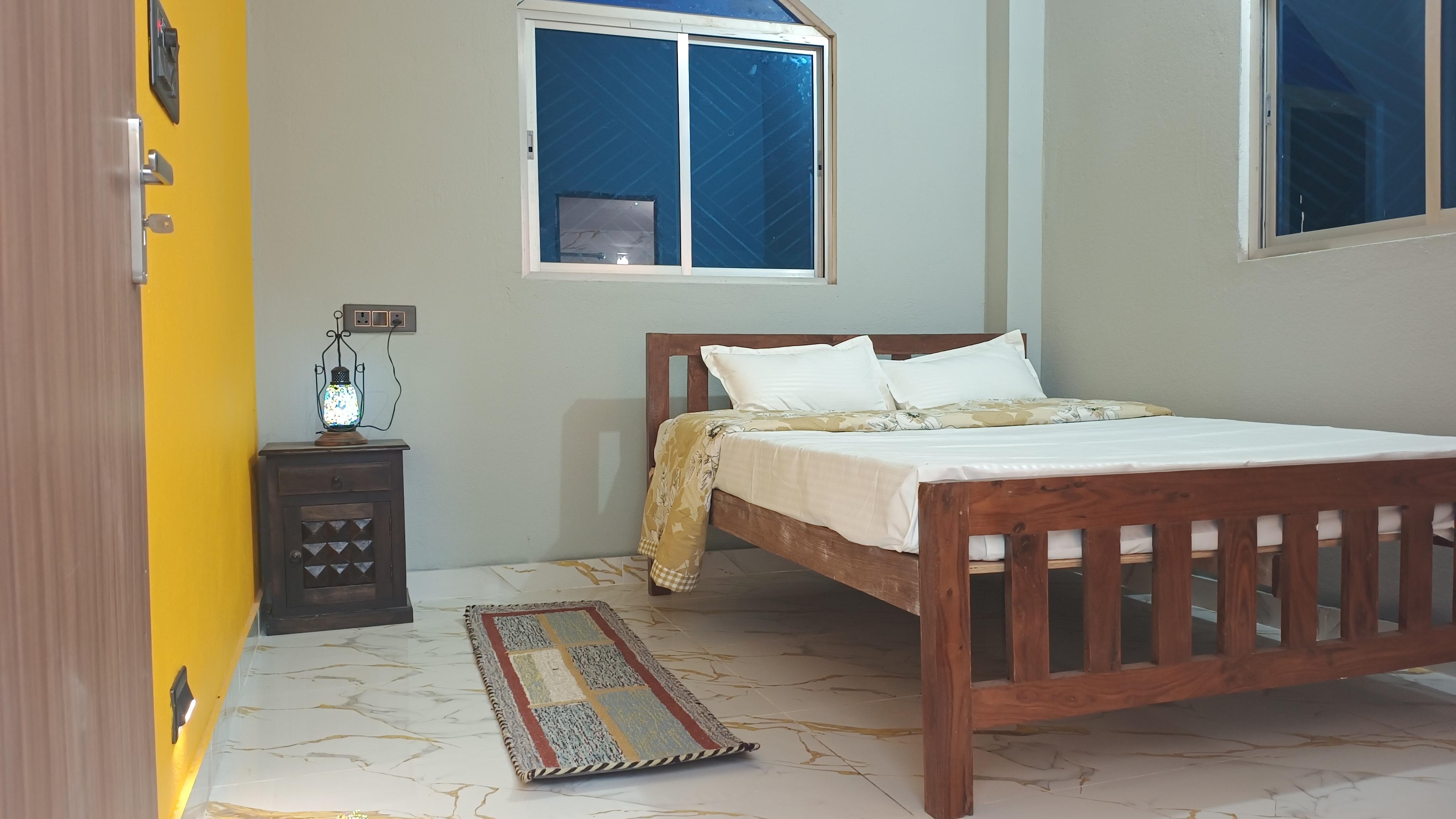 Barabar Eco Camp - Bed and Breakfast - Tap to explore photos