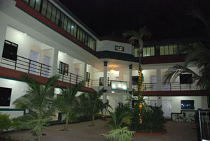 HOTEL PINAKIN