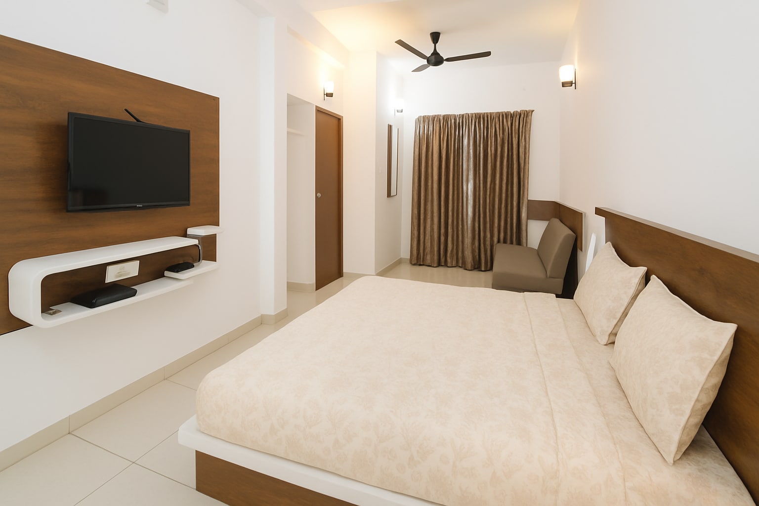 Nandanam Homes Service Apartment - Tap to explore photos
