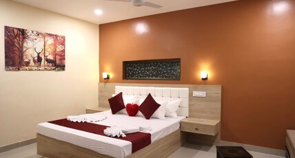 Regal Guest House Room Type - Executive AC Room