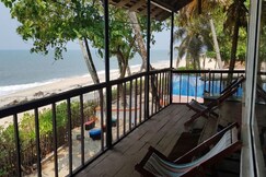 Colonel Beach Villa | Rooms & Wi-Fi