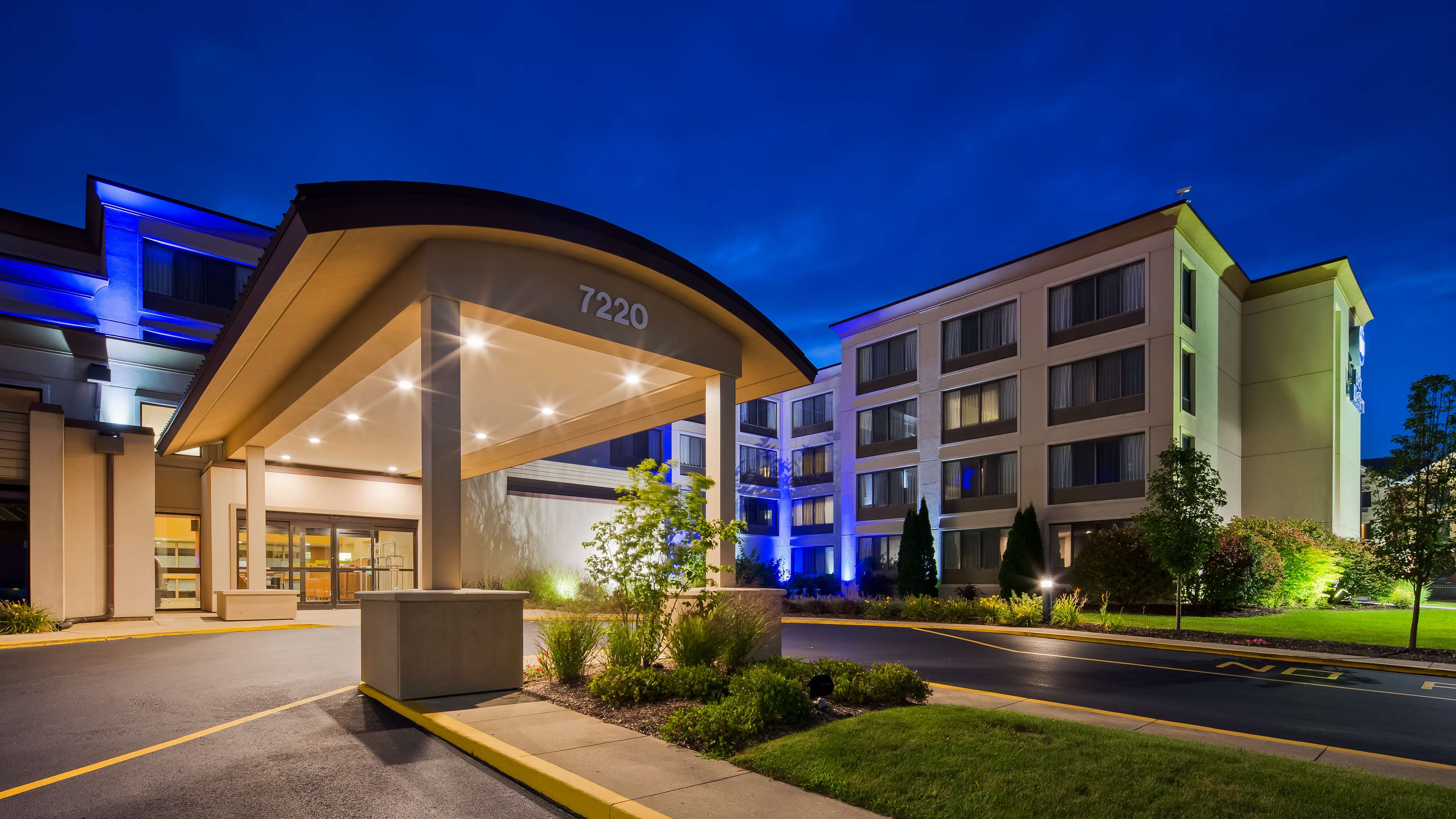 Best Western Executive Inn - Tap to explore photos