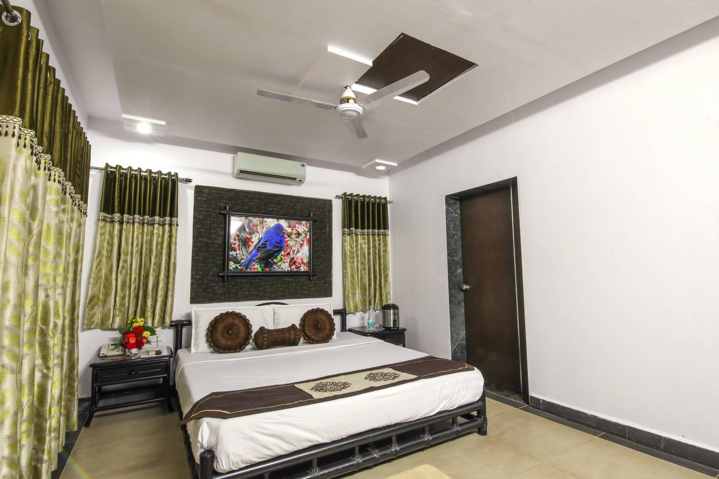 Saavaj Resort, Sasan Gir - Where Wilderness Meets Luxury - Tap to explore photos