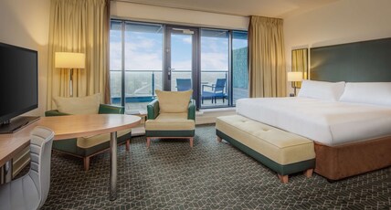 Hilton Dublin Kilmainham Room Type - KING HILTON STUDIO SUITE