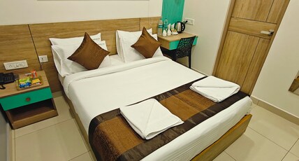 Akshays Inn Room Type - Standard Double