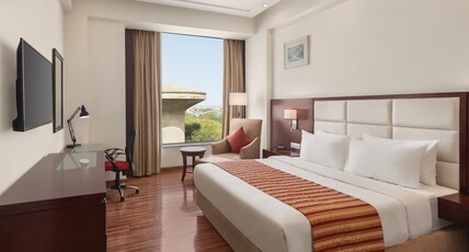 Ramada by Wyndham New Delhi Pitampura Room Type - 1 King Bed, Deluxe Double Room, Non-Smoking Ramada by Wyndham New Delhi Pitampura Room Type - 1 King Bed, Deluxe Double Room, Non-Smoking