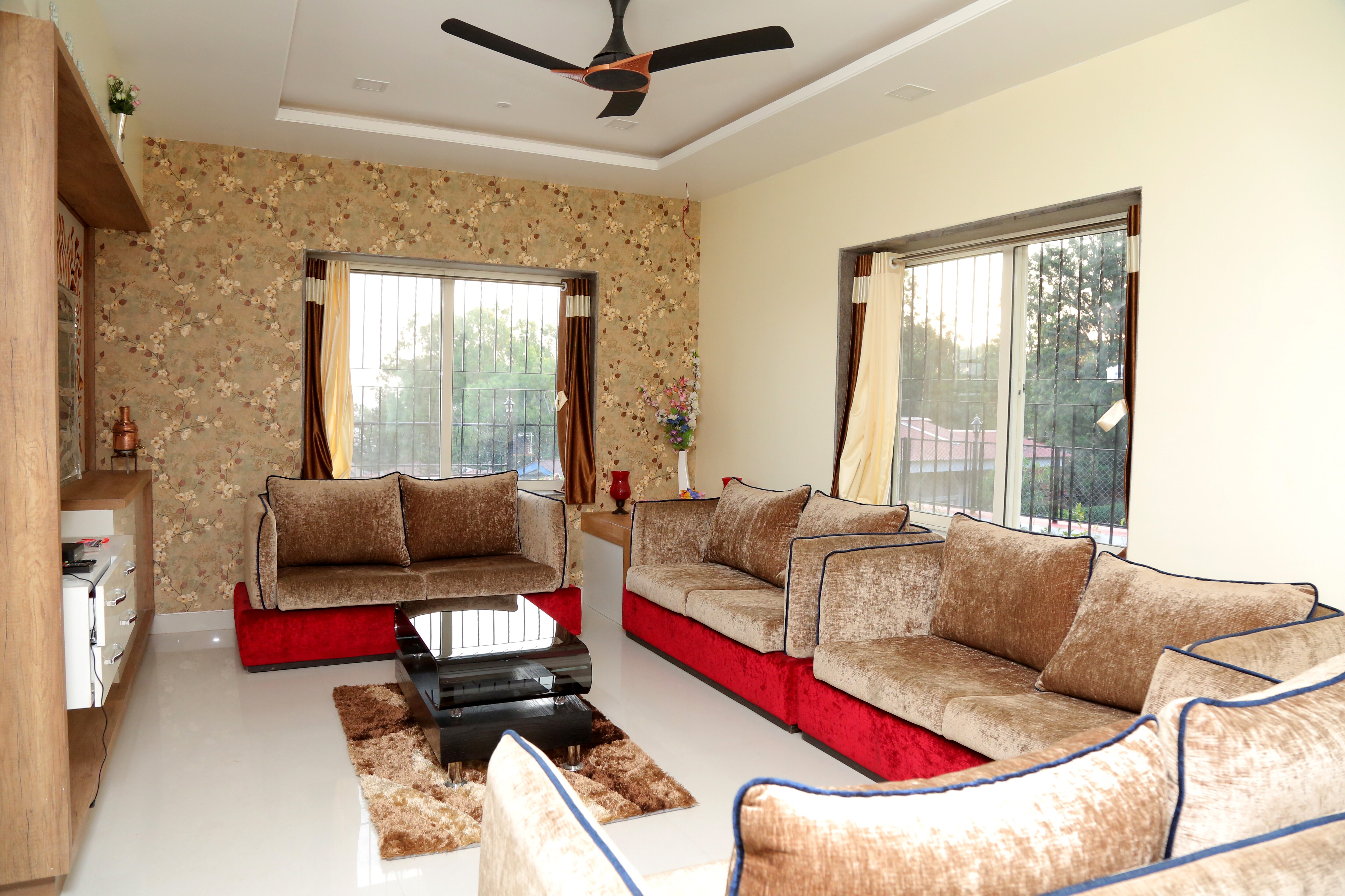 Sheetal Villa Homestay (Pure Veg) - Tap to explore photos