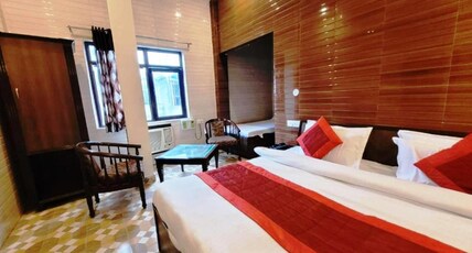 Hotel Holy City Room Type - Executive Room 2 min walk from Golden temple