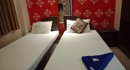 Hotel Golden Heaven Room Type - Twin Bed AC Room with Free Wifi