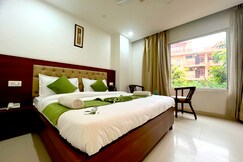 Rooms of The Royal Aroma