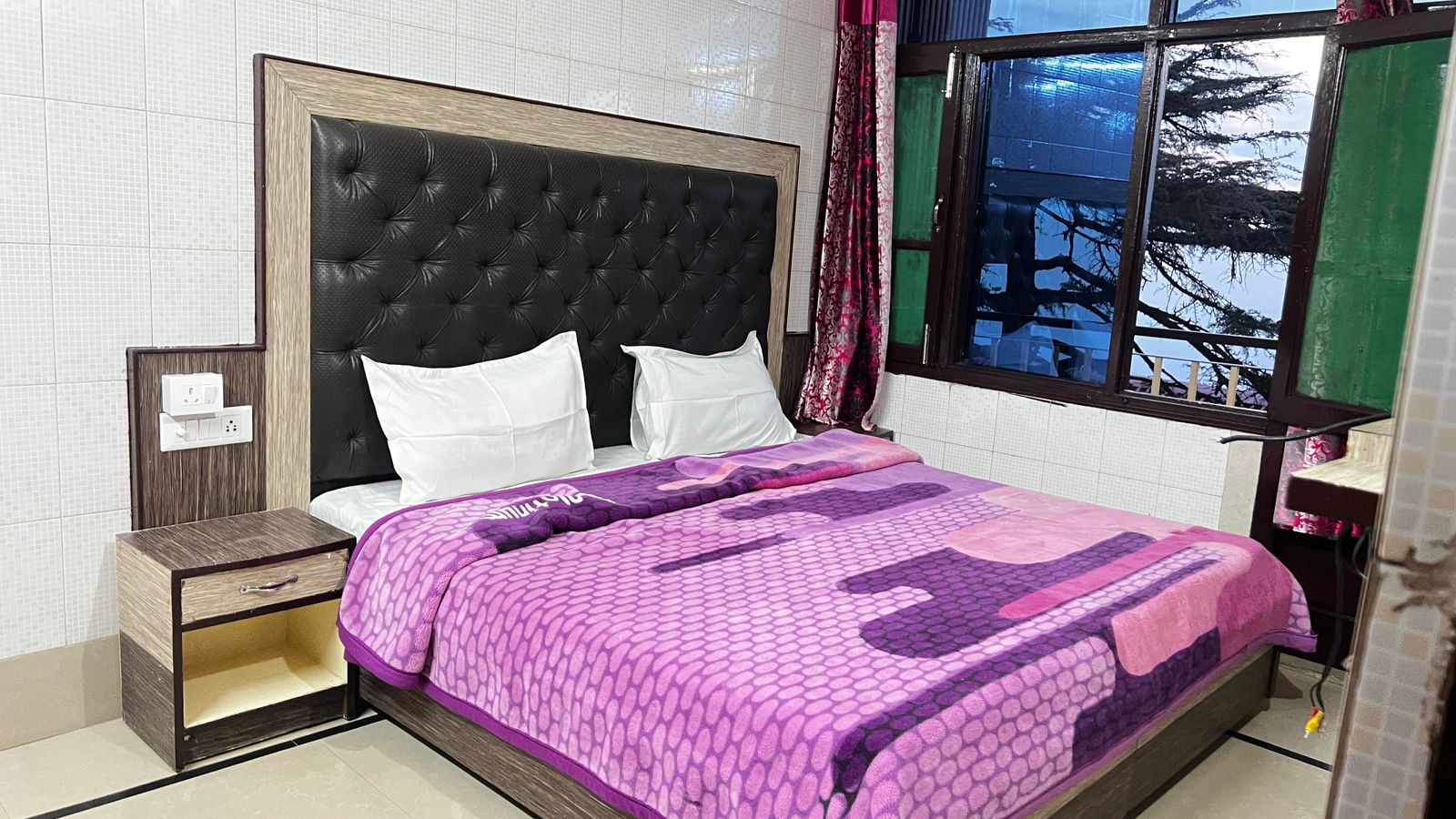 Krishna Holiday Guest house block II. - Tap to explore photos