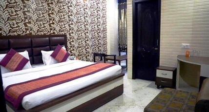 Hotel Holy City Room Type - Super Deluxe Room 2 min walk from Golden temple