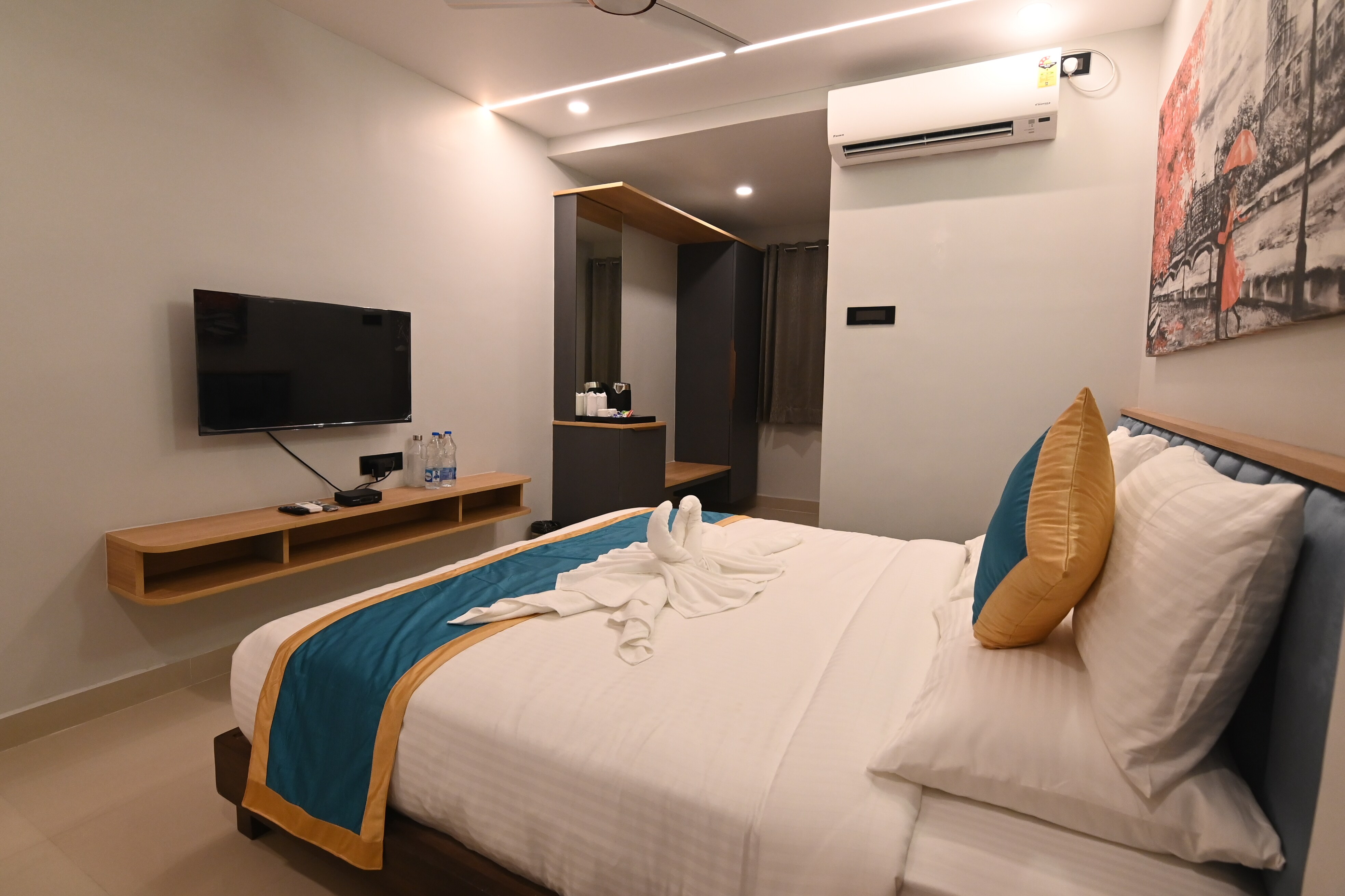 KP HOTELS LLP - Tap to explore photos