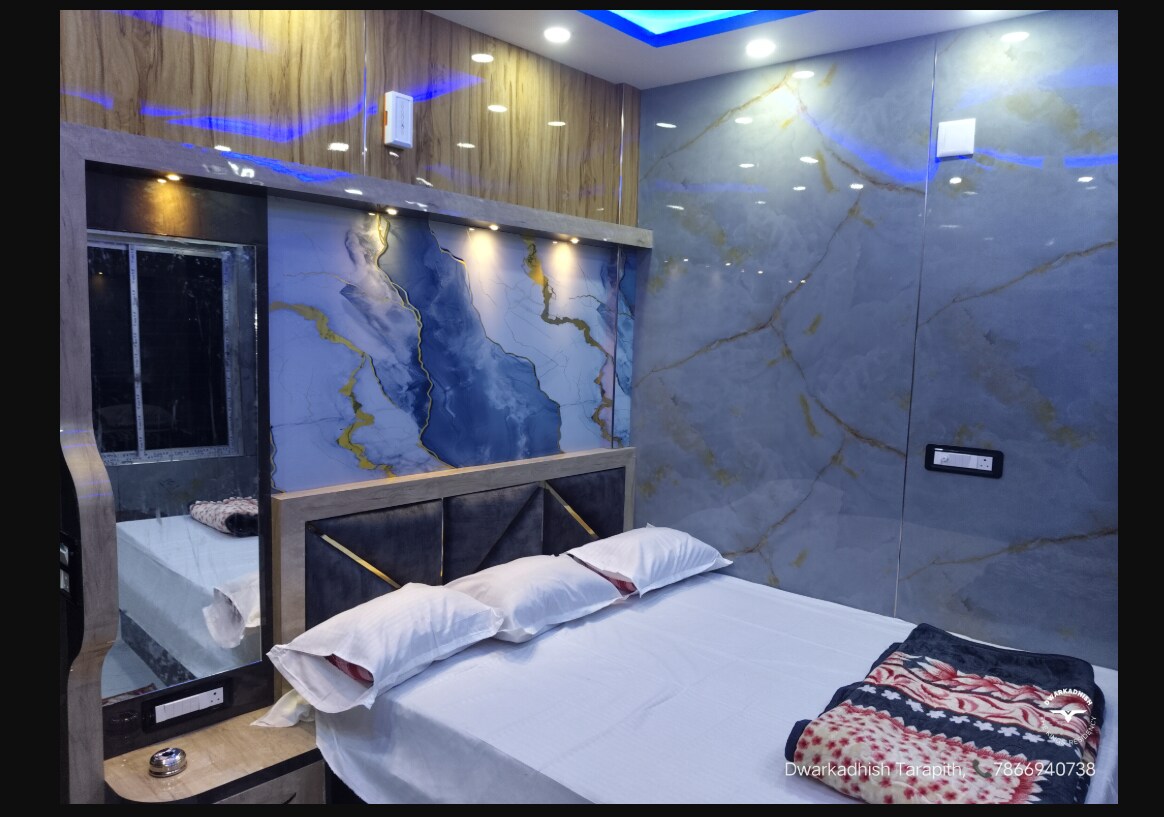 Dwarkadhish - Tap to explore photos