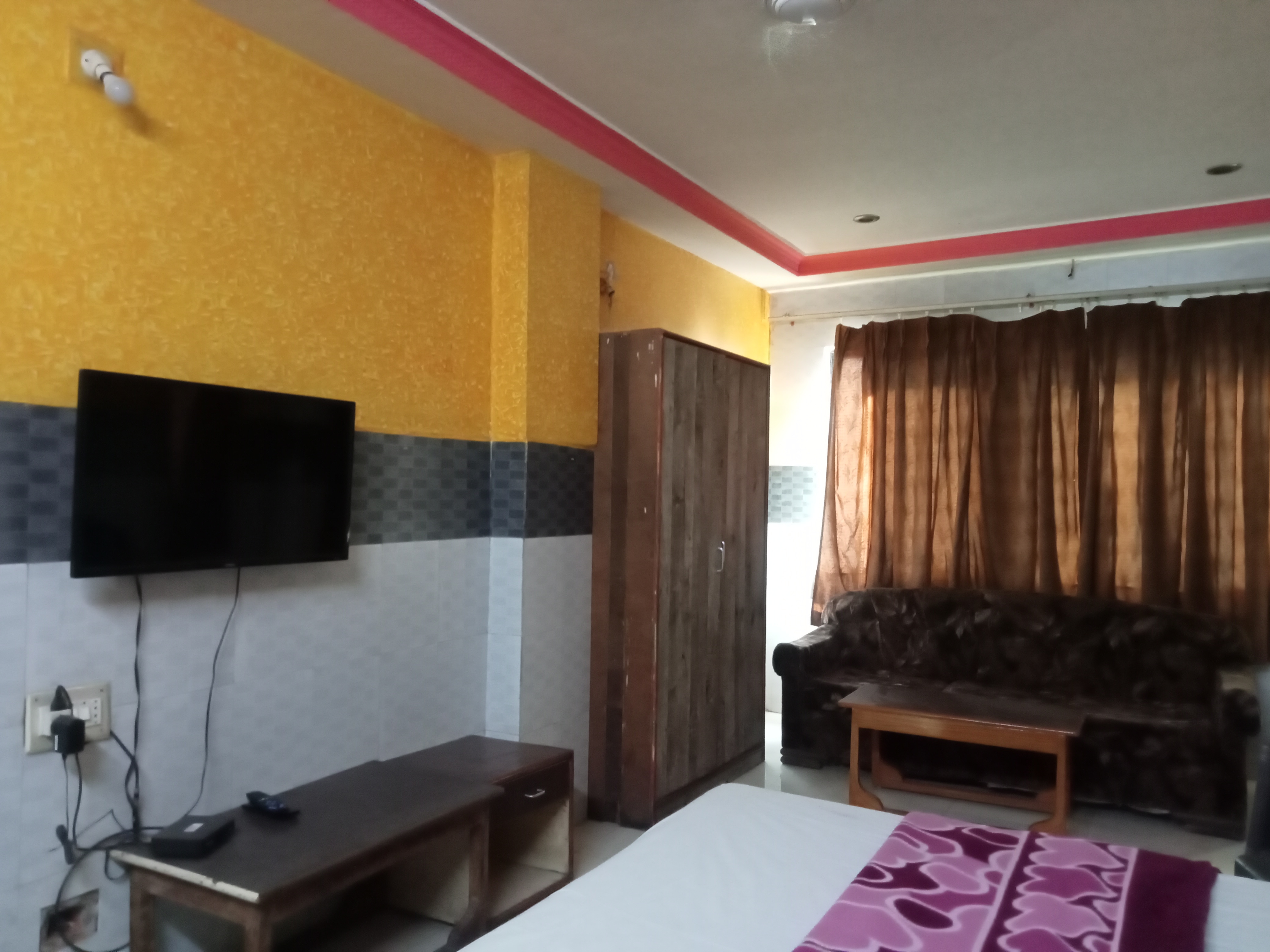 Hotel Quick Bite - Tap to explore photos