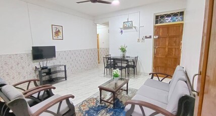 2BHK DA2 AC Goa Homestay 700m fm Candolim Beach WiFI Back Up Room Type - 2BHK DA2 AC Goa Homestay 700m fm Candolim Beach WiFI Back Up