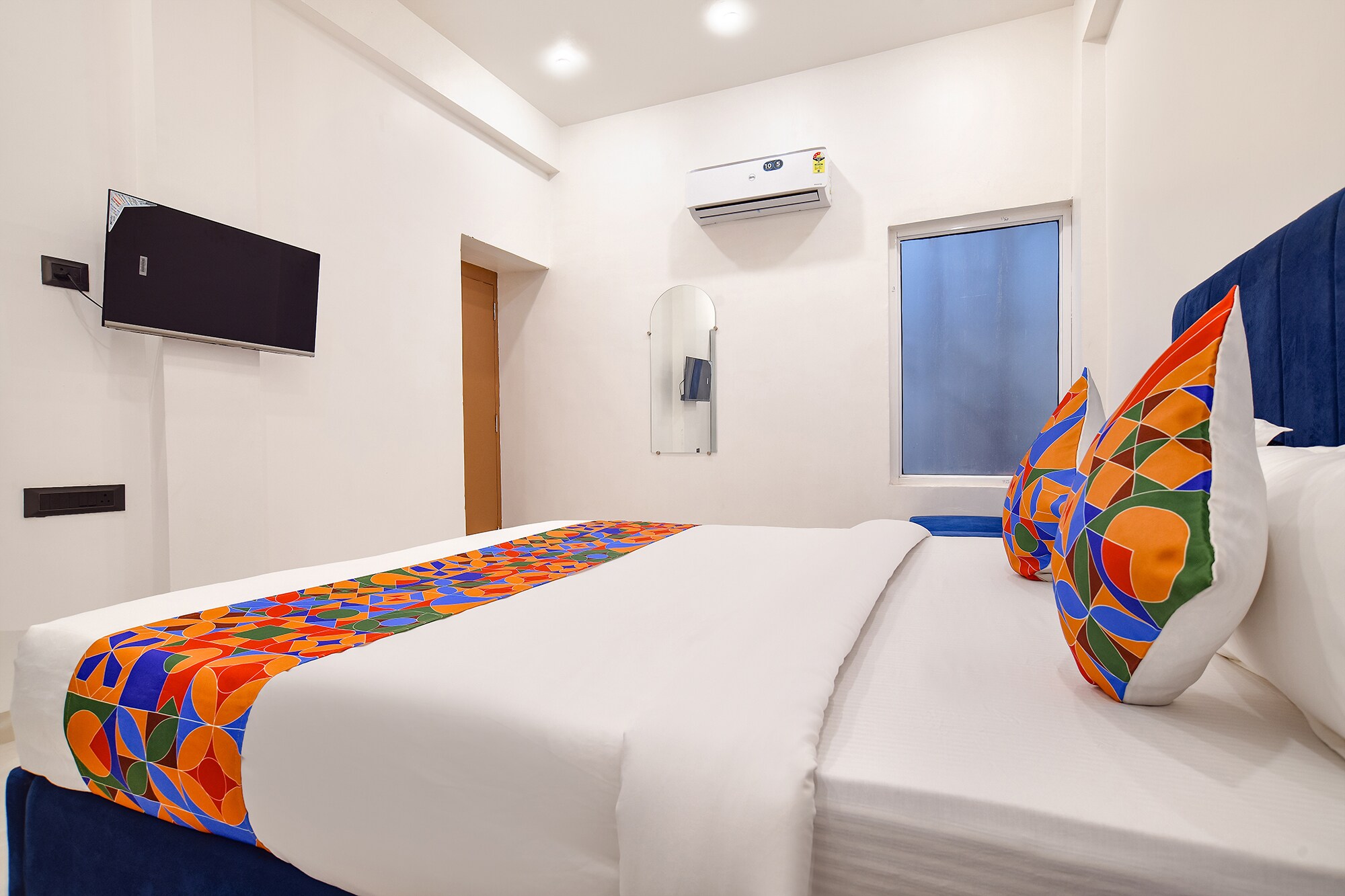 FabHotel Saraca Inn - Tap to explore photos