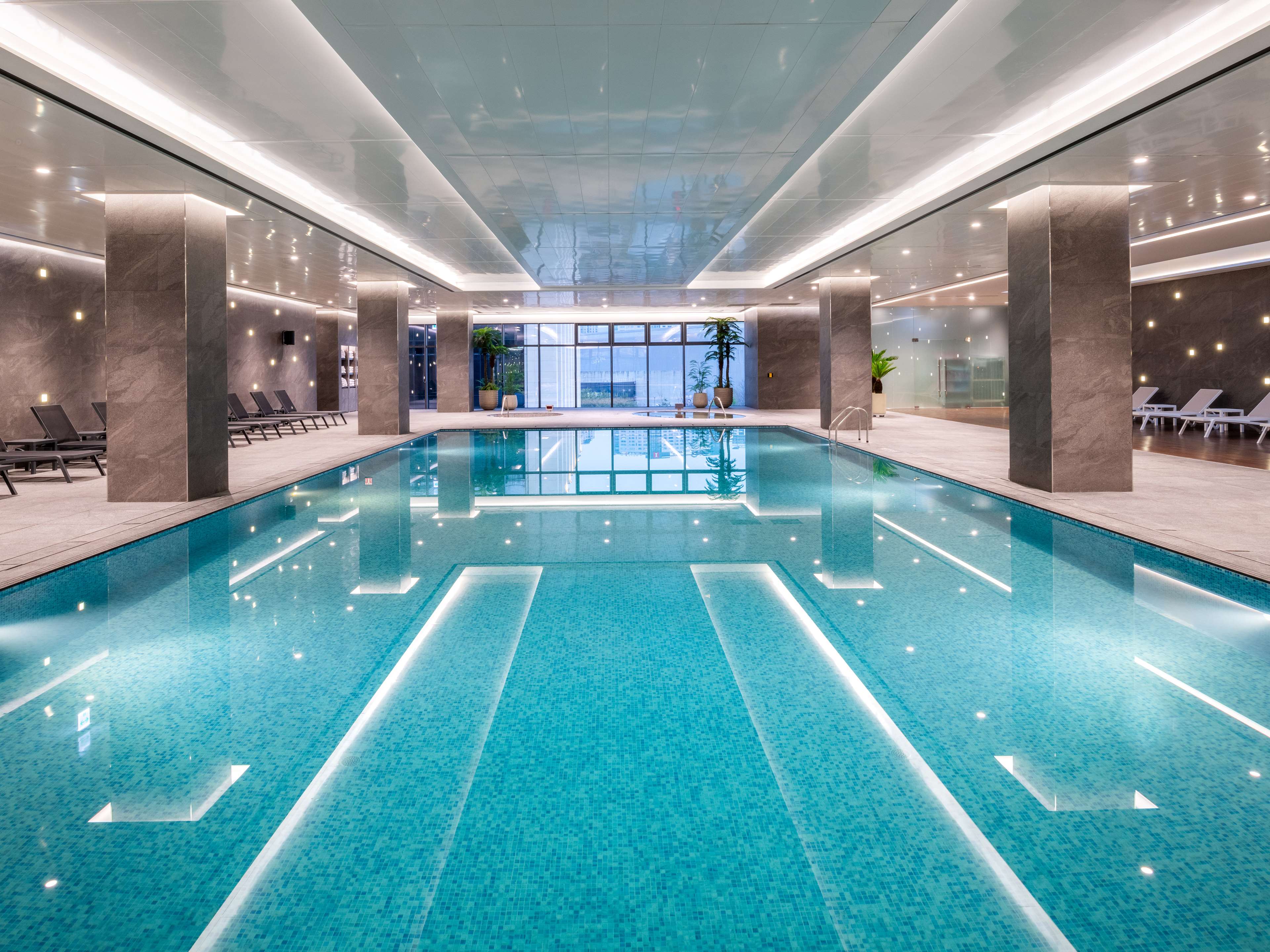 DoubleTree by Hilton Seoul Pangyo - Tap to explore photos