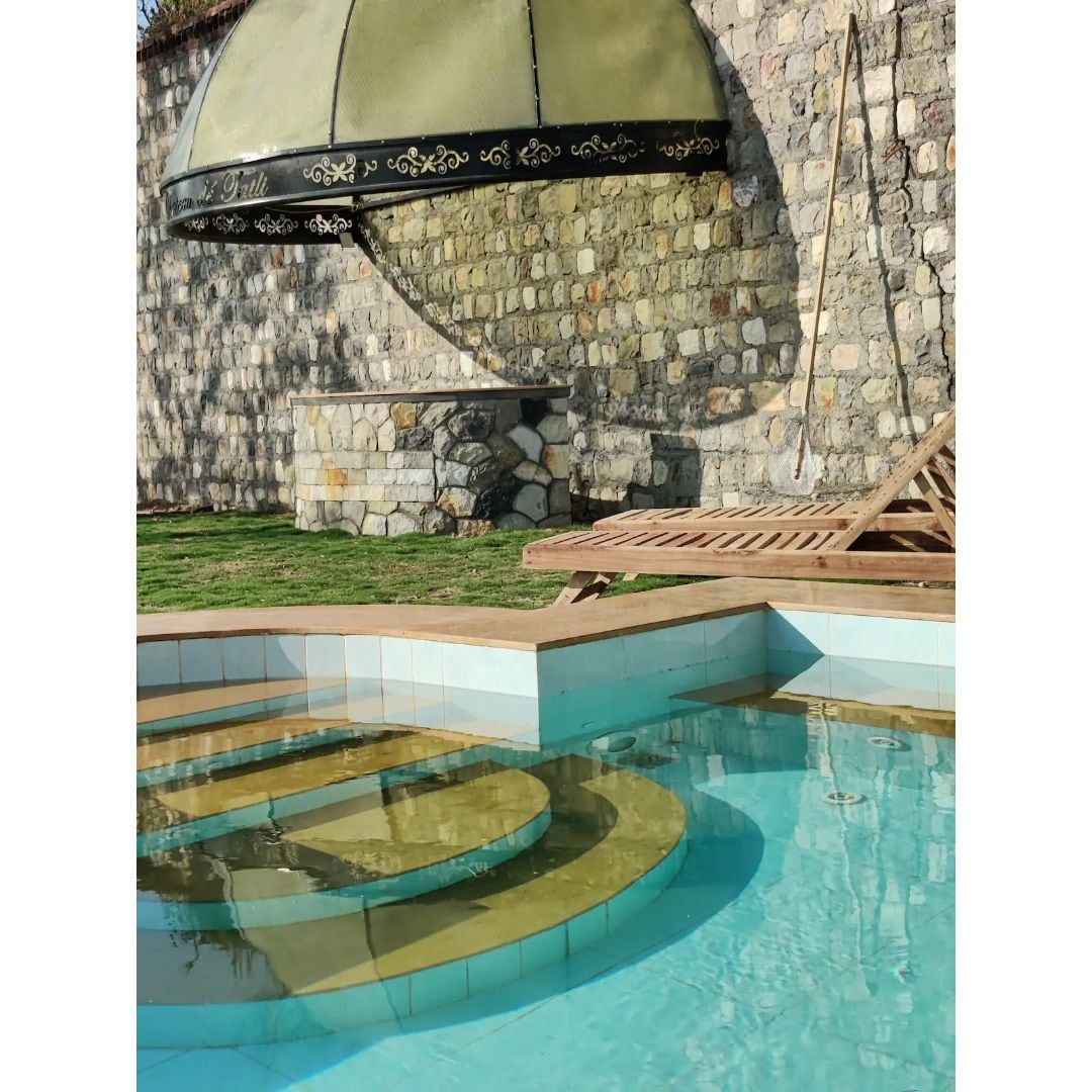 Chateau de Tatli - Tap to explore photos