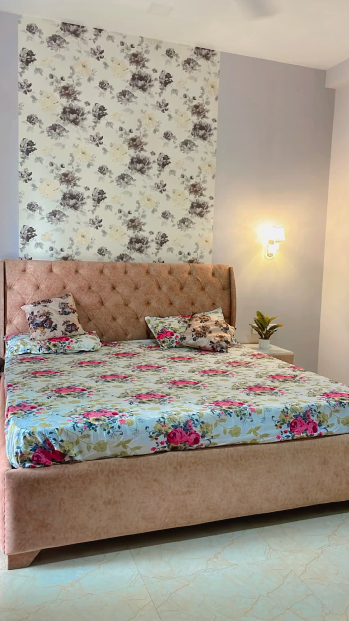 Neevs Villa - Tap to explore photos