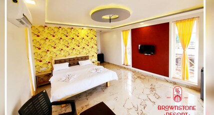 The Brownstone Resort Room Type - Premium Room With Sunrise And Valley View