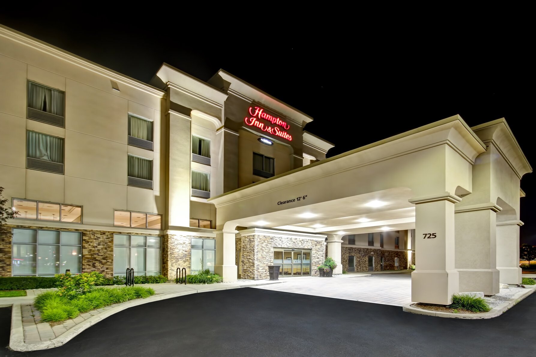 Hampton Inn & Suites by Hilton - Guelph - Tap to explore photos