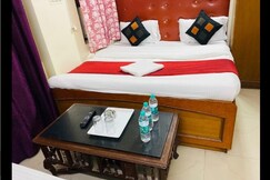 The Super Residency   Near Nizamuddin Auliya Dargha