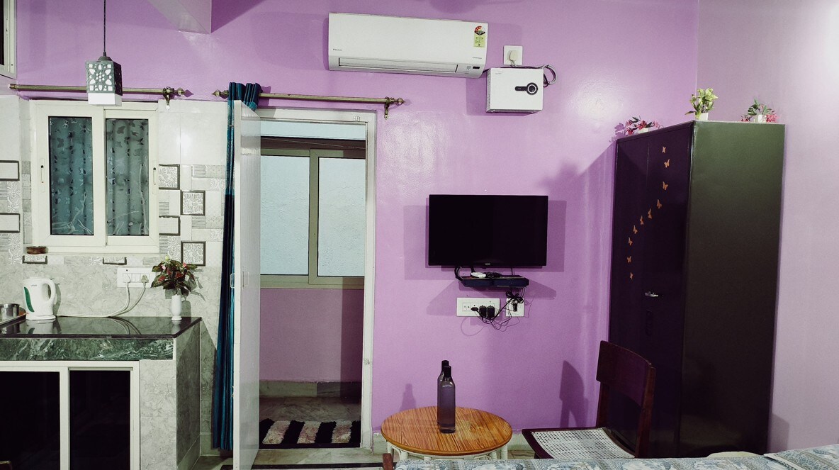 Geeta Govind Kutir | Entire Studio Apartment | Beachfront Homestay - Tap to explore photos