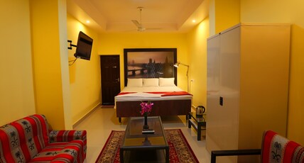 AIRCO Le Grand Inn  Room Type - DELUXE AC 