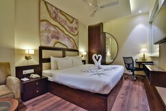 BR GRAND NIMO CLUB AMRITSAR