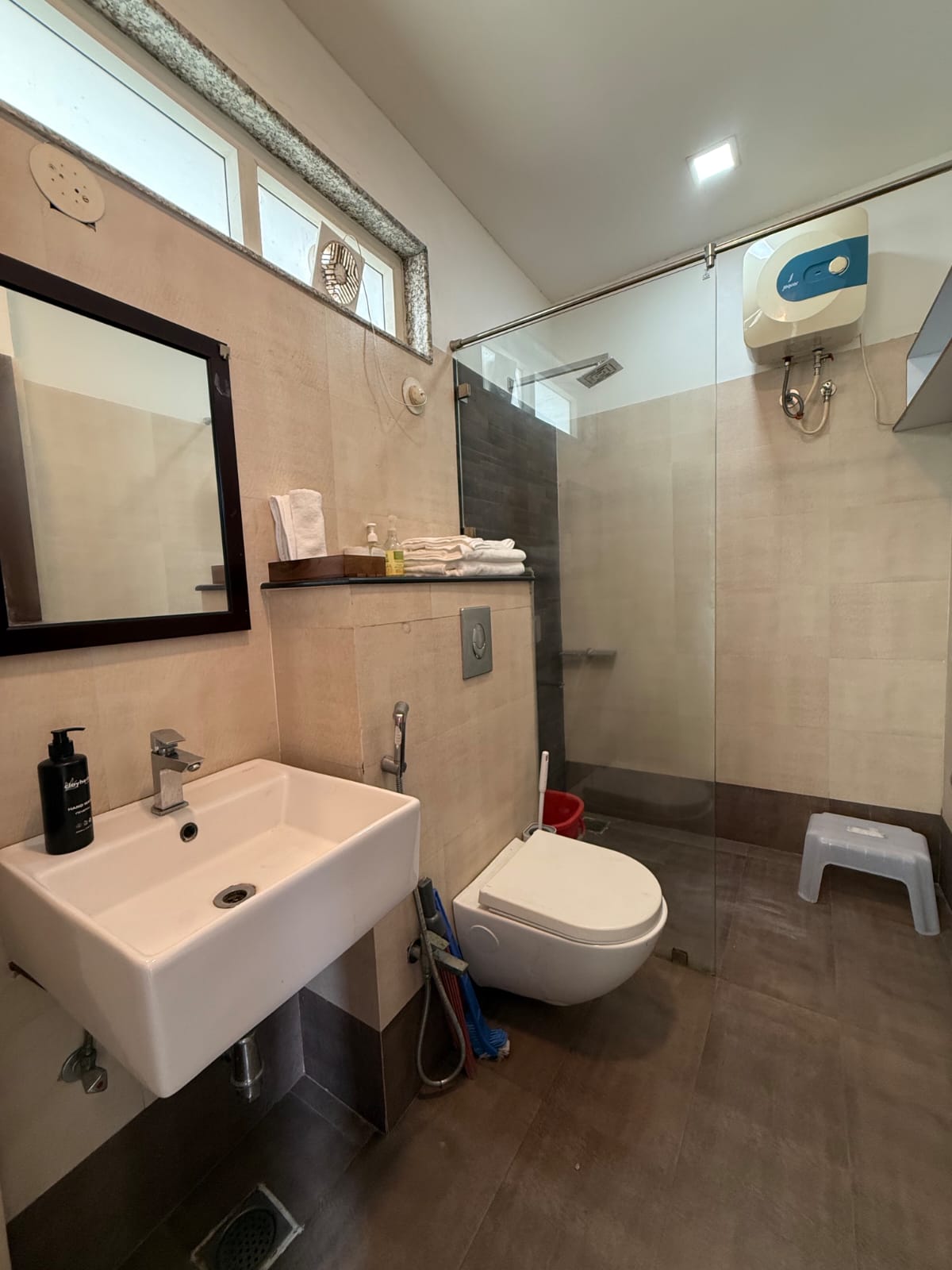 Premium 2BHK | Prime Location - Tap to explore photos