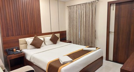 Hotel Silver Land New Digha Room Type - Deluxe Room