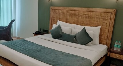 Kufri Heritage Resort & Spa Room Type - CEDAR Valley View Two Bed Room Cottage