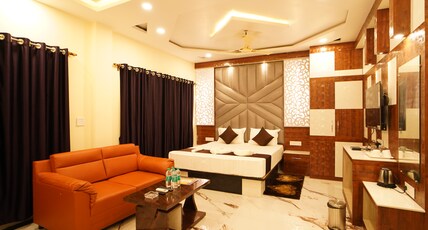 India Beach Resort Room Type - Super Deluxe Side Sea View From Balcony (Gr. Floor)