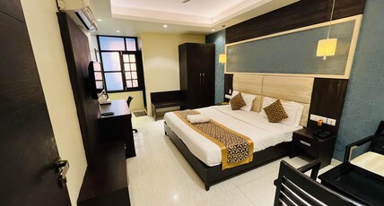 Hotel Solitaire Room Type - Deluxe  Room