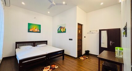 Fort Divine Room Type - Deluxe Twin AC Room -05(Green)